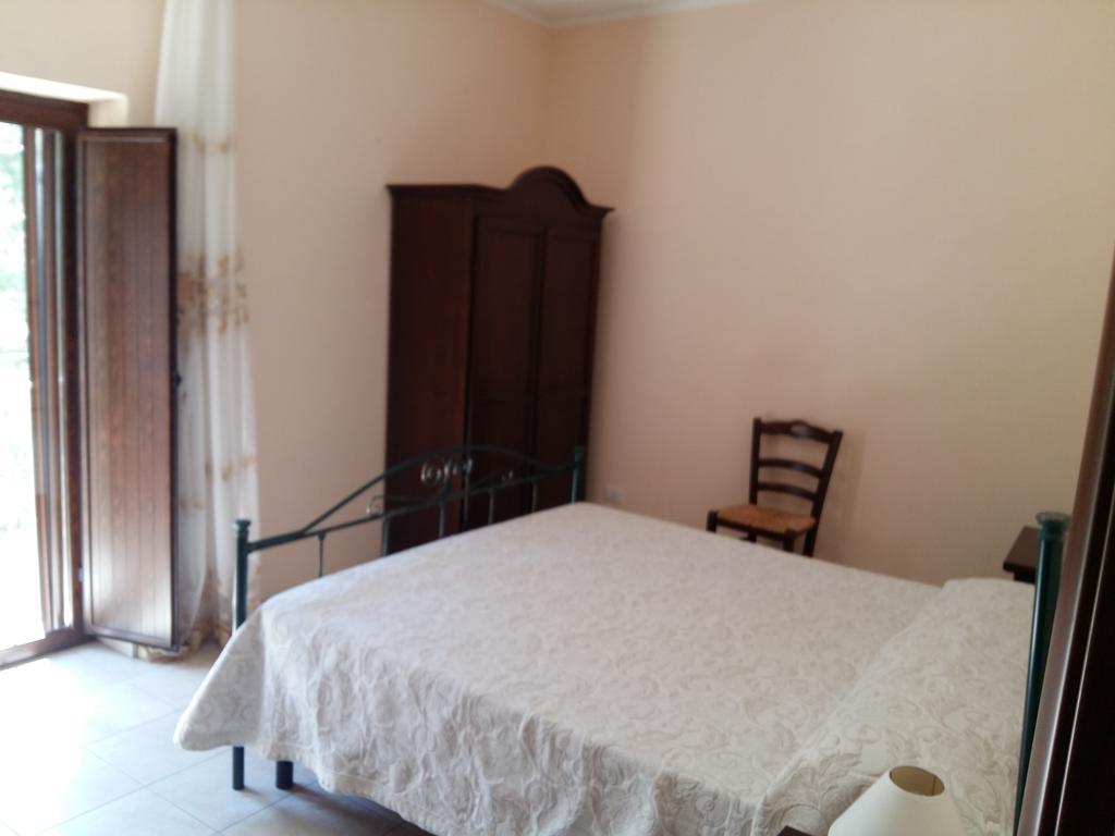 La Mortella Agriturismo Rotondella Cameră foto